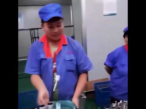 Mientras tanto, los trabajadores en China
