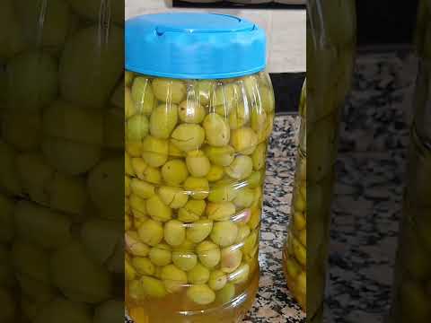 ترقد زيتون مسلالة بطريقة تقليدية وعصرية مرحبا فالقناة عالم خديجة مرتيل #اكسبلور #المغرب_الجزائر #طبخ