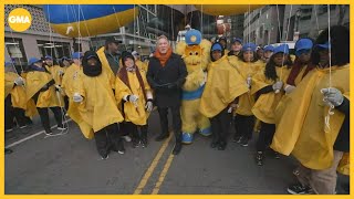Sam Champion celebrates Thanksgiving from the Philadelphia Thanksgiving Day Parade