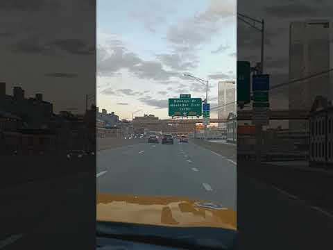 The Brooklyn Bridge Beauty of an Iconic Landmark 🌉#brooklynbridge #nyc #brooklyn