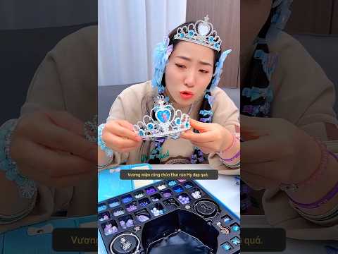 Nhi Mặc Trang Sức Elsa #funny #funnyvideo #funnyshorts