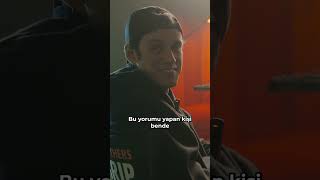 YARIŞMACILAR KÖTÜ YORUMLARI OKUYOR!