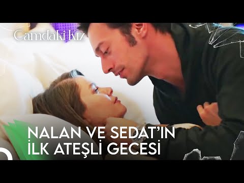 Kıyafetlerini Çıkar Ne Dediğin Anlaşılmıyor | Camdaki Kız