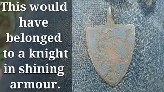 Holy Cow, a Wyvern! Medieval Heraldic Horse Shield Pendant Metal Detecting Norfolk Equinox 800