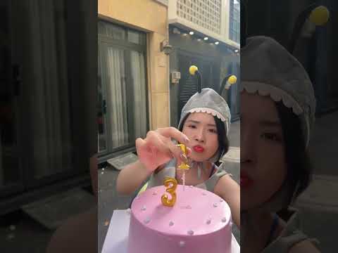 Khỏi đoán tuổi bé Ong nữa nha 😂 Tâm hồn mãi 18 hoy 😂 #vienvibi #vienetwork #birthday