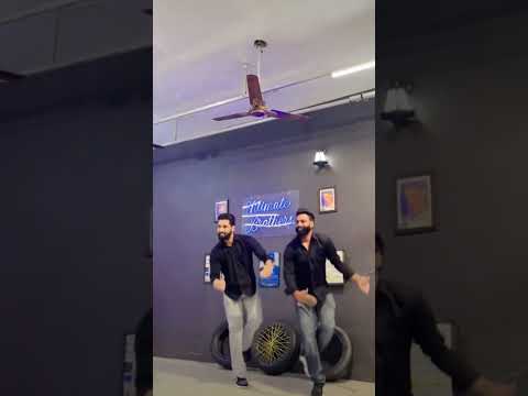 bhangra dance#bhangra #dance #shorts #trending #punjabisong#song#reels #love #oldsong #youtubeshorts