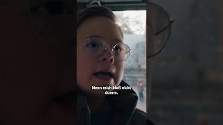 Nenn mich bloß nicht dumm! | Lars ist LOL #filmempfehlung #shorts