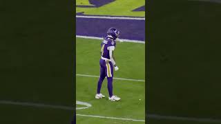 Zay Flowers serving pancakes on #thanksgiving 😂