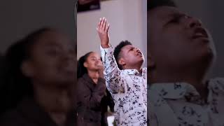 ገናናው የኛ ኢየሱስ