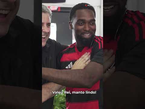 TRANSFORMANDO UM GRINGO EM FLAMENGUISTA RAIZ 🔴⚫ #flamengo #casaflamengo