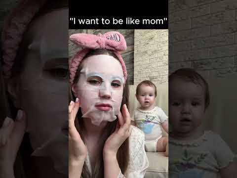 To be like mom 😜 #funnykids #funnymoments
