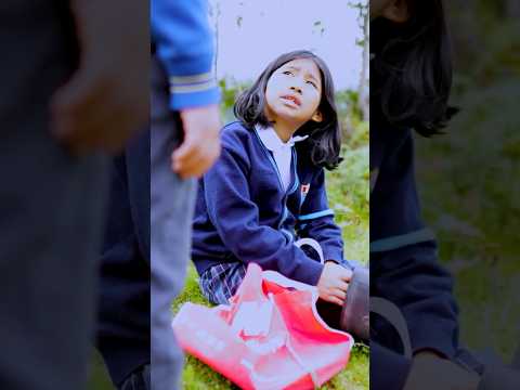 Nadi3 me queri4 😭