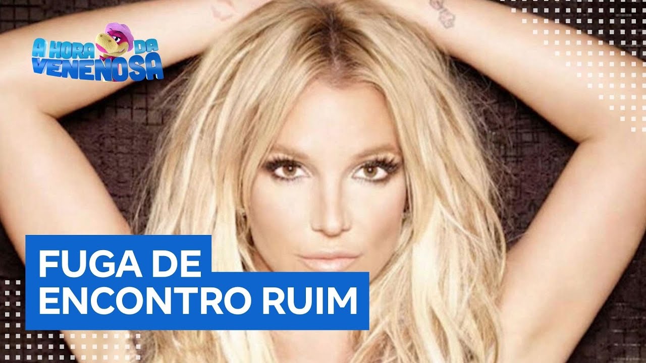 Britney Spears dança em banheiro de restaurante para fugir de encontro horrível