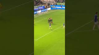 Ja! 😄🐺 Bobby Glatzel schon wieder per Kopf! #💚🤍VfL Wolfsburg vs. SVDarmstadt 98