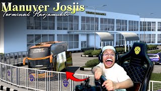 BUS MANUVER DI TERMINAL HARJAMUKTI SAMPAI HAMPIR JOMPLANG