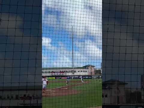 Sencillo de Mark Vientos