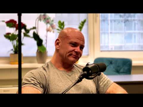 Riziká a benefity testosterónu. Kedy ho použiť? Čo robí v tele muža a ženy?