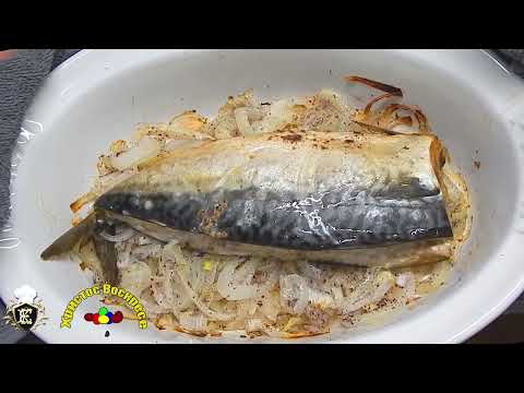 Быстрый , вкусный УЖИН - Скумбрия на луковой подушке.