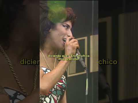 Amy Winehouse tuvo un ATAQUE de RISAS por culpa de un FANS 😅 | #amywinehouse #shorts