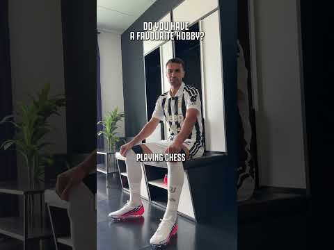 Get to know Zeki 🇹🇷 #Juventus #Çelik #Question