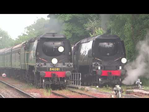 34081 '92 Squadron' arriving into Corfe Castle during Strictly Bulleid II (07/06/24)