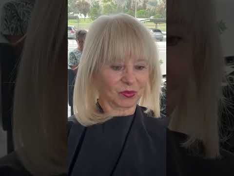 Blowout wolf haircut #haircut #hair #blonde #hairstyle #beauty #video #layerup #wolf #wolfhaircut