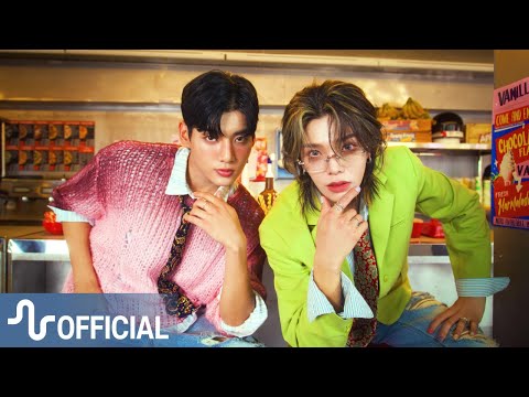 WAKER 'Vanilla Choco Shake' MV