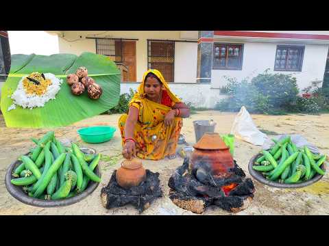 हांड़ी वाली नेनुआ की दाल, चावल और बाटी इतना लाजबाब की खाने का मजा ही आगया | Turai Ki Handi Dal Recipe