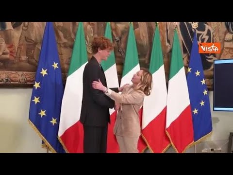 Giorgia Meloni incontra Jannik Sinner: «È l’Italia che ci piace, reagisce e vince»