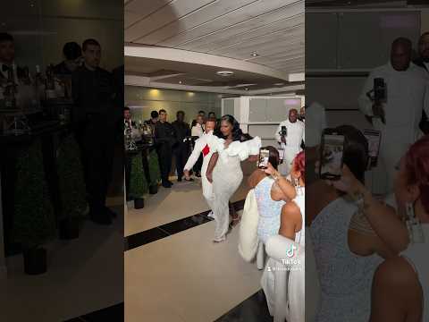 Love should be fun! 💍❤️🤞🏽 #tiktok #wedding #trending #love #viral #weddingday