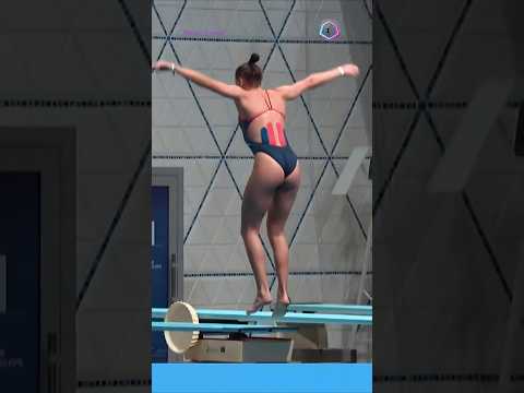 Awesome Dive by Nais Gillet 🇫🇷  | Women's Diving #diving #shorts