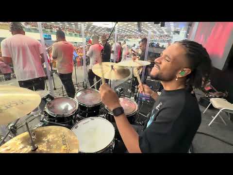 Digno É o Senhor - #drumcam Matheus Falcão
