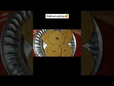 happy diwali 🪔#chakli #ytshorts #ytshortsindia #food #sweets #viral #elvishyadav