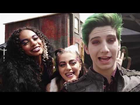 ZOMBIES 2 | Zed's Diaries | Disney Channel Asia