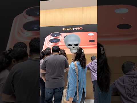 Iphone 17 vs S25 Ultra 😹😱 || Iphone || Samsung || #shorts #iphone