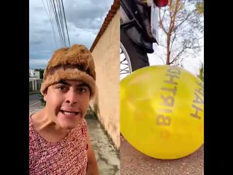 Comente "eu sou" e deixe seu corretor te descrever #entretenimento #humor #meme #fyp #top #roubo
