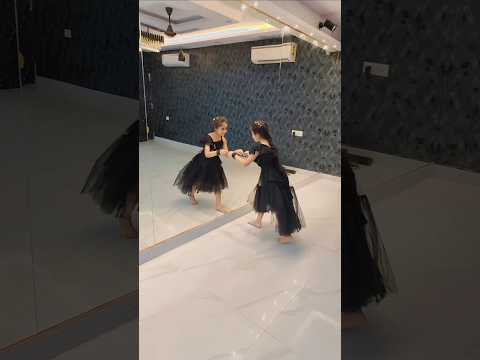 Dil Lagna Mna tha ๐ซ #shorts #youtube #dance #love #ytshorts @tseries #mirrordancebyneha #yt