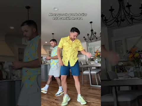 Solo yo puedo bailar en casa el son amores ๐
