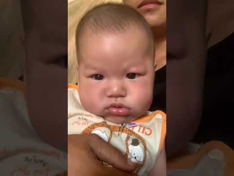 Mychildis2monthsold