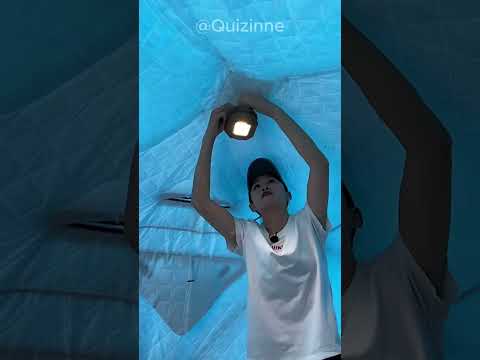 🥶 Elle fabrique une maison sur la glace