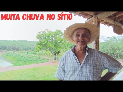 MUITA CHUVA NO SÍTIO VEJAM SÓ COMO TÁ FICANDO TUDO VERDE SÓ GRATIDÃO