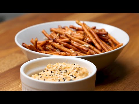 Pretzels and Beer Cheese Spread