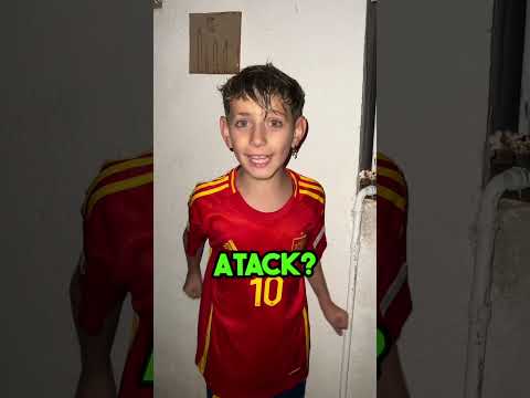 UN ZOMBIE MUERDE A JUANITO Y SE CONVIERTE EN ZOMBIE 🧟‍♂️