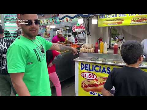 En el parque la Carolina con viztoso - fuimos a probar la chicha y las cachapas venezolanas