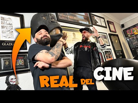 SLOBOTZKY ME MUESTRA SU COLECCIÓN SECRETA DE PROPS LA COTORRISA