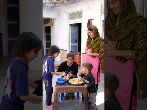 Mama or panipuri पानीपुरी 😲😍 #shorts #panipuri #maa #youtubeshorts