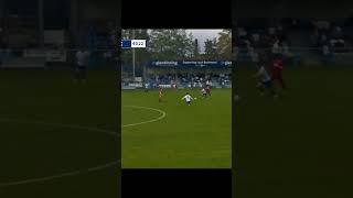 Cam Wilson with a superb solo effort for Guiseley 🦁