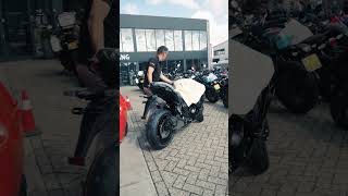 What do you think of the color 👀-----#ninja1100sx #kawasaki #unboxing #motorcycle #bikelife