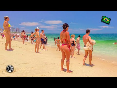 🇧🇷 Sun, crystal clear sea, crowded beach and beautiful people — Leblon Beach, Rio de Janeiro, Brazil