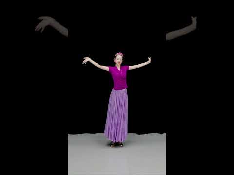 一个步伐教你跳会一首歌#新疆舞  #维吾尔族舞蹈  #新疆舞步伐教学  #零基础学舞蹈 #抖音青年舞蹈家计划